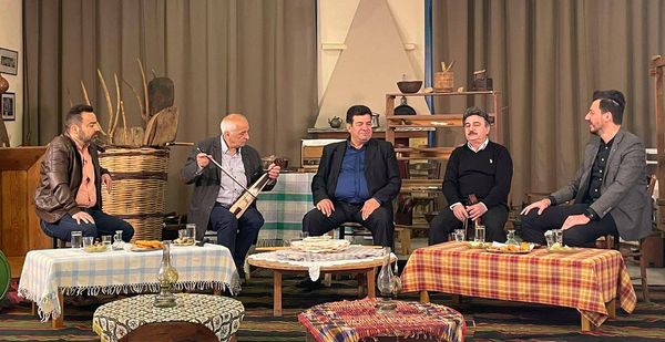 Ποντιακή μουσική με παραδοσιακά όργανα — μαθήματα μουσικών οργάνων στην Εύξεινο Λέσχη Βέροιας